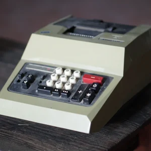 Sumadora Olivetti II