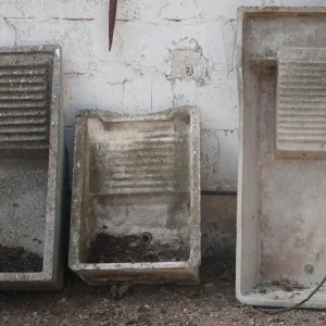 Pilas de piedra para lavar